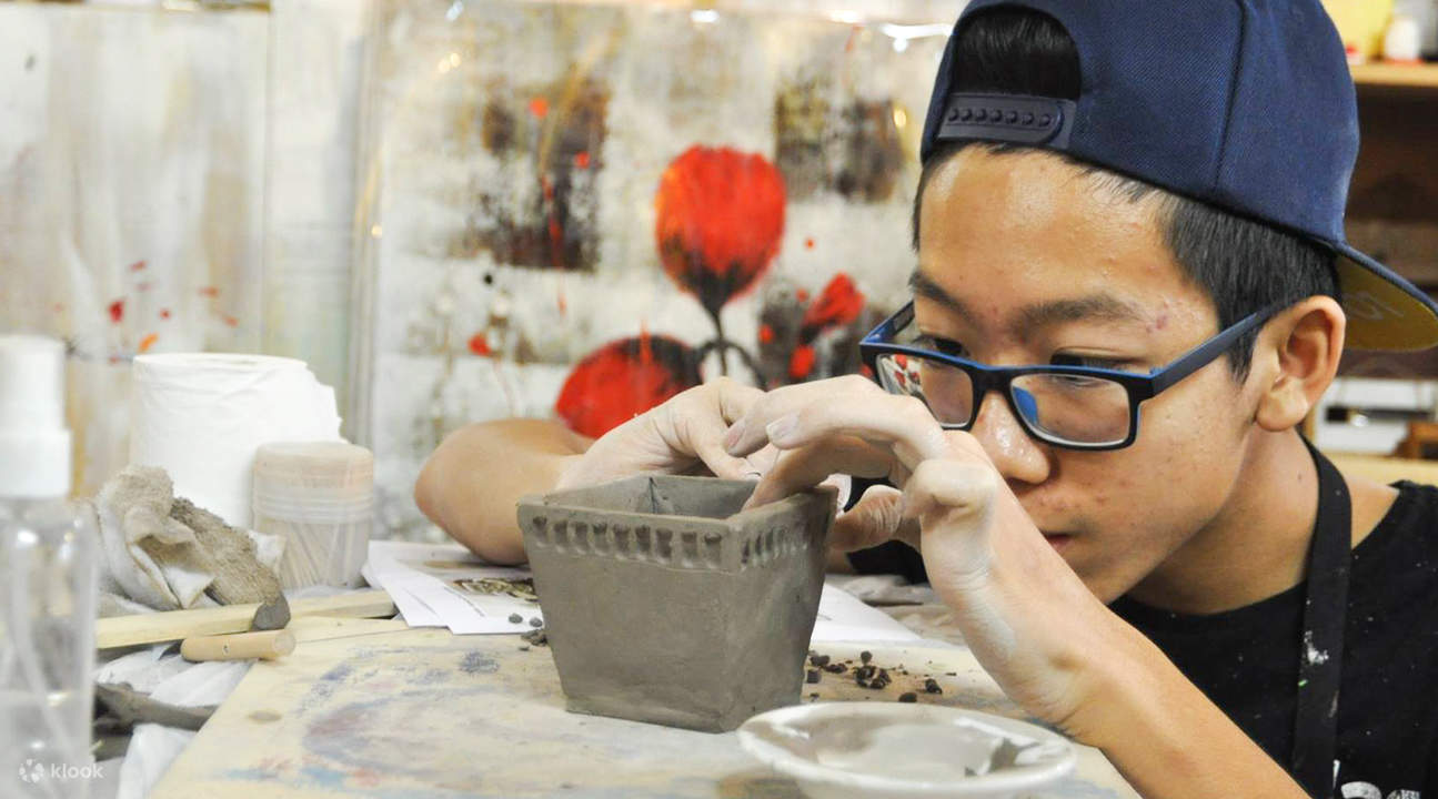 Dare forma a una scultura